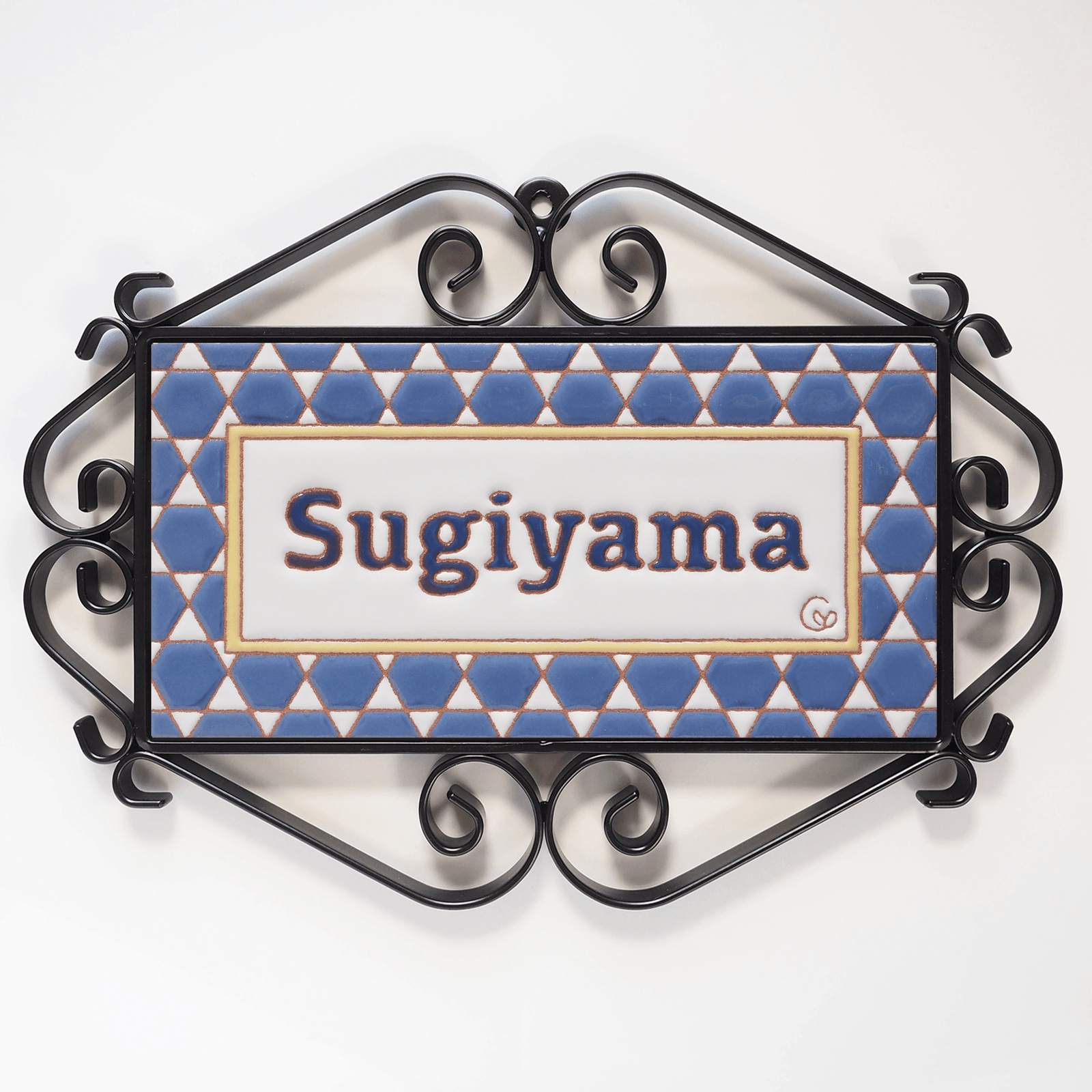 ヘキサゴン タイル表札 — タイル工房コルメーナ